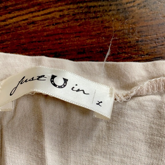 “Live Love Lake” Just U in size L graphic T - Picture 2 of 2